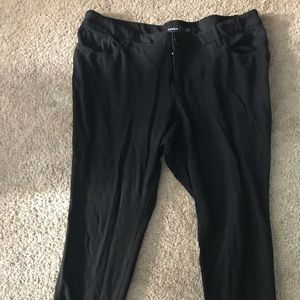Black Torrid studio skinny dress pants EUC